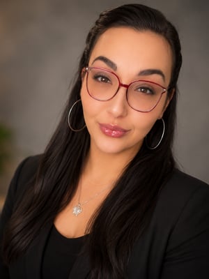 Vanessa R.
