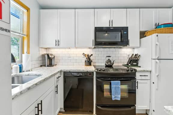 Driftwood Retreat (North and South) - Image 3